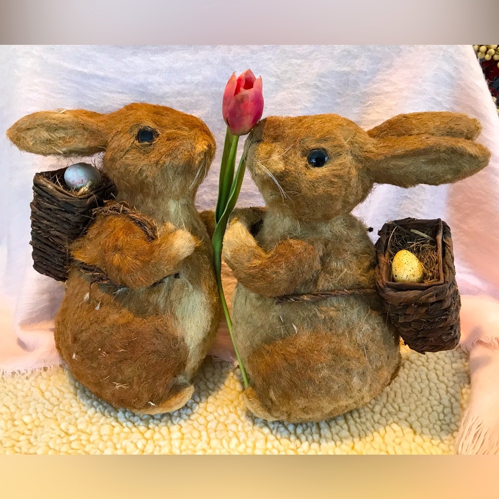 Vintage Sisal Realistic Easter 🐰 Bunnies 🐰12” tall Lifelike Basket Backpack 🧺